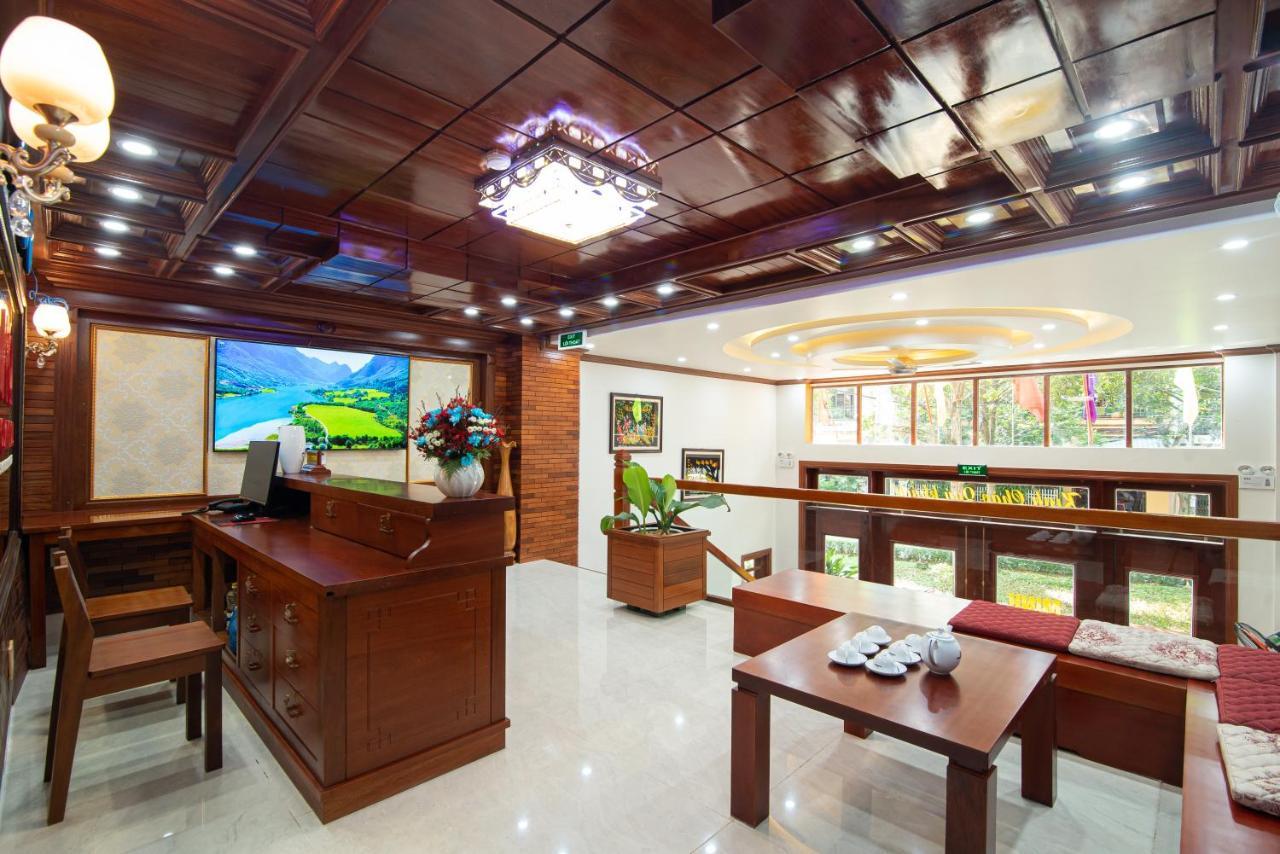 Minh Quang Hotel ドンホイ エクステリア 写真