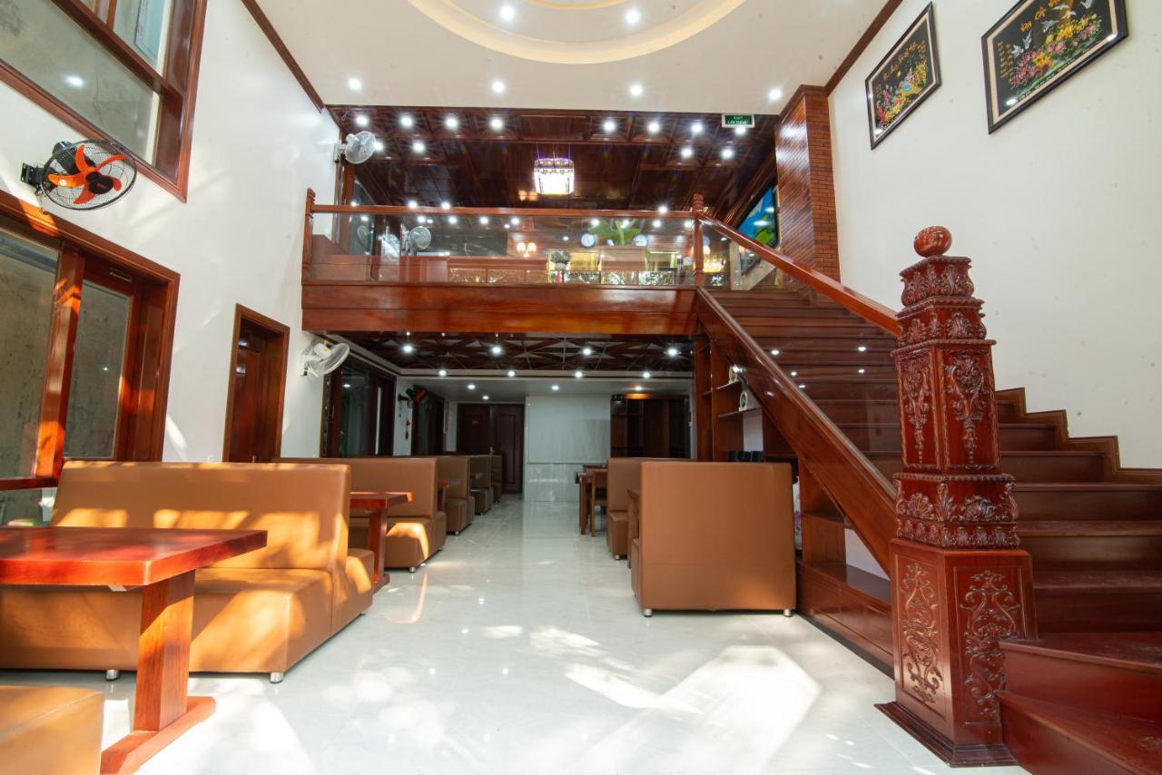 Minh Quang Hotel ドンホイ エクステリア 写真
