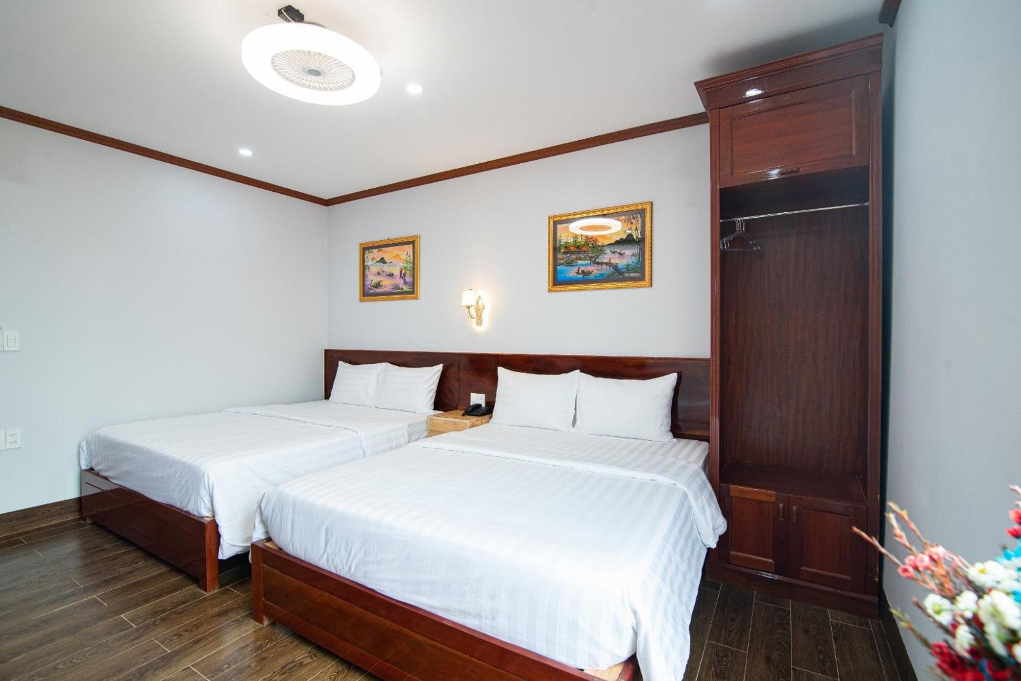 Minh Quang Hotel ドンホイ エクステリア 写真